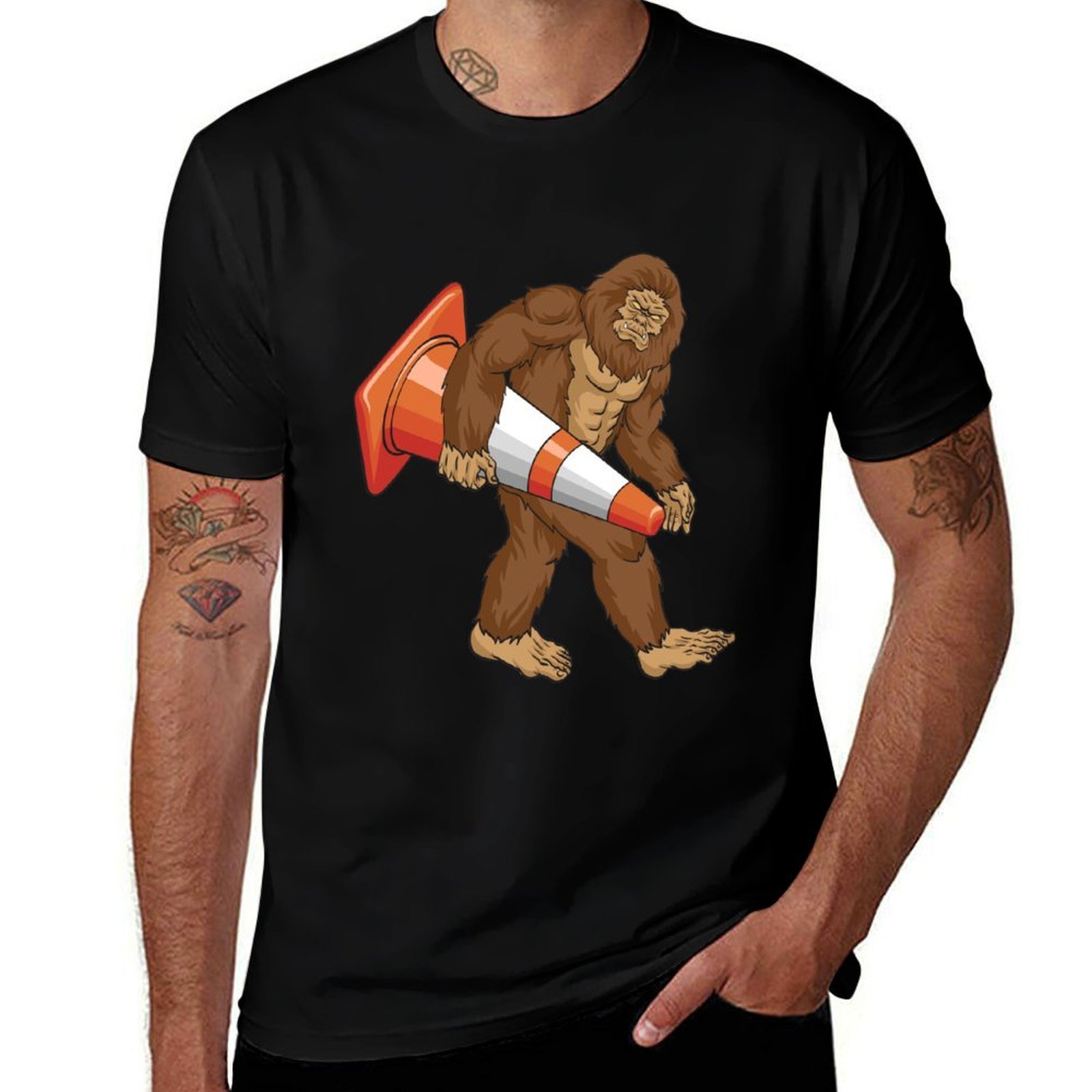 Road Traffic Cone - Bigfoot Trafik Konisi - Komik Yol