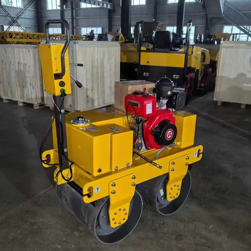 Kompaktör Yol Silindiri Titreş - Heavy Equipment For Construction incelemesi ve fiyatı